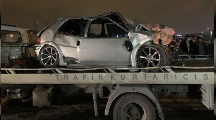 Küçükçekmece'de feci kaza