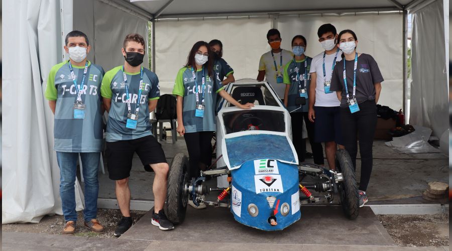 Lise öğrencilerinden TÜBİTAK'da bir ilk