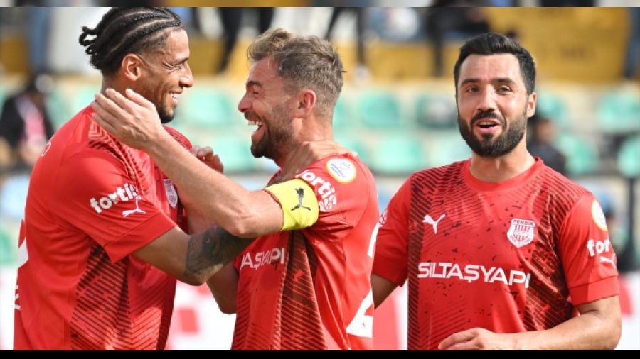 Sezonun ikinci galibiyeti derbide geldi