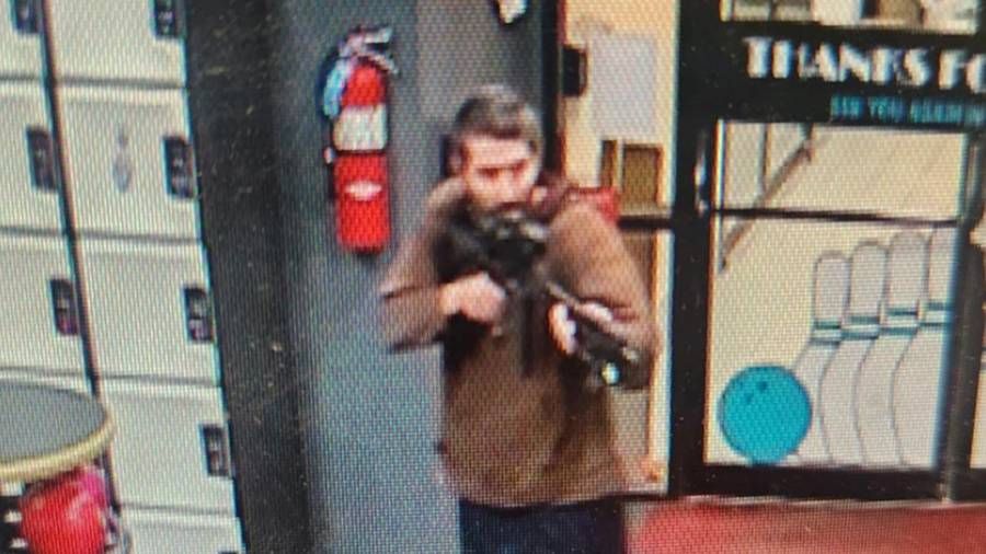 ABD'deki silahlı saldırıda en az 22 kişi hayatını kaybetti