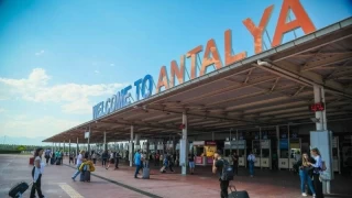 Antalya'dan turist rekoru