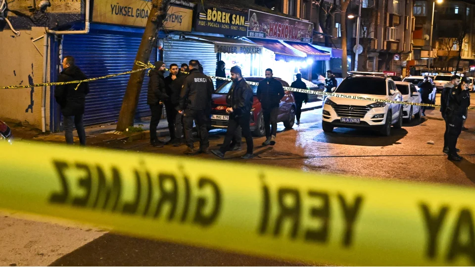 Bahçelievler'de zehir tacirleri jandarmayı hedef aldı