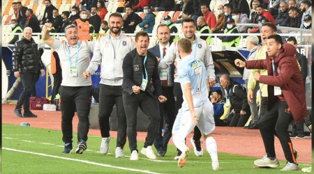 Başakşehir seriye bağladı