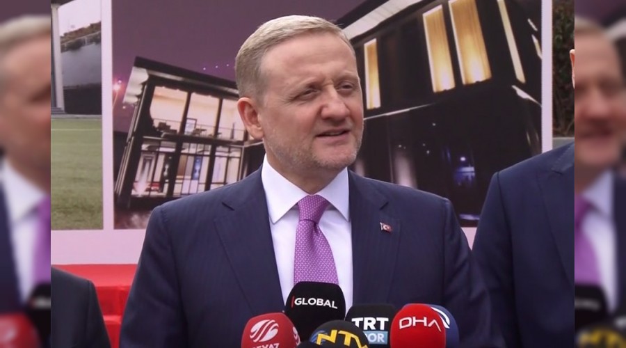 'Başakşehir'den özür dile'