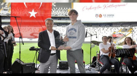 Beşiktaş'ta 19 Mayıs coşkusu