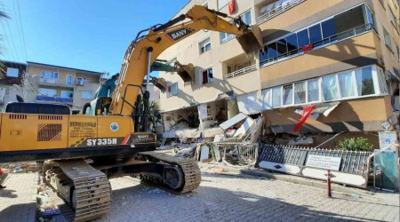 Cumhuriyet Sitesi'nin sorumlular hakim karsnda