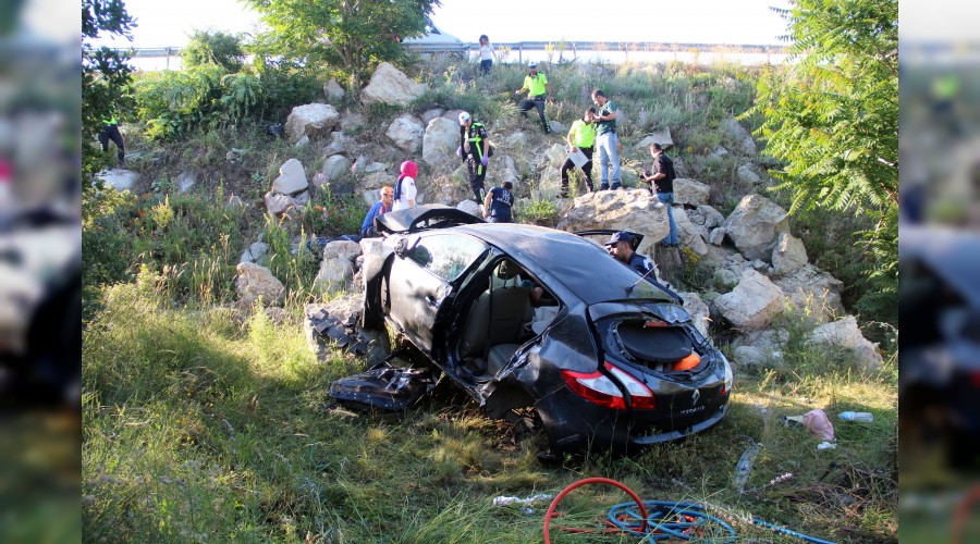 Feci kazada anne ve kızı öldü