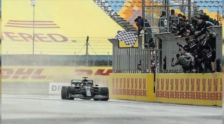 Hamilton'un yerine Russell yarışacak