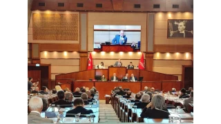 İBB Meclisi'nde "iddianame" gerginliği