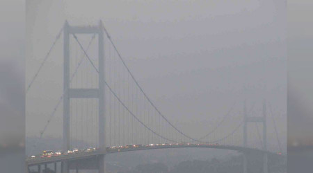 İstanbul güne sis ile başladı