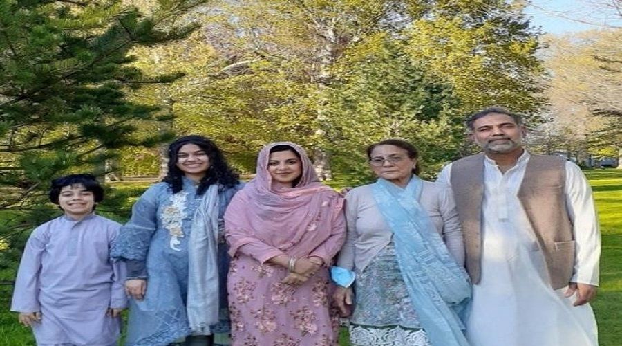 Müslüman aileyi öldüren katil yeniden hakim karşısında