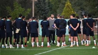 Sinan Kaloğlu takımla ilk antrenmanına çıktı