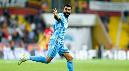 Umut Bozok, Trabzonspor'a abuk alt