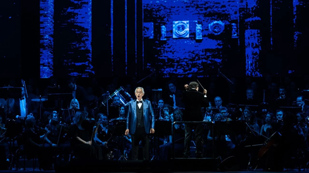 nl talyan tenor Andrea Bocelli, stanbul'da konser verdi
