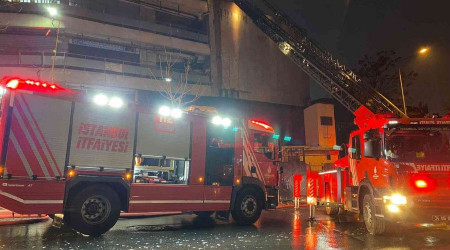 Zeytinburnu'nda çorap atölyesinde korkutan yangın