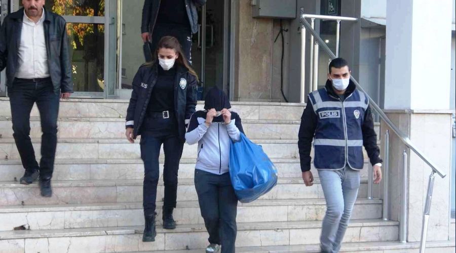 24 yıl hapsi 13 yakalama kararı olan kadın 3 yıl sonra yakandı