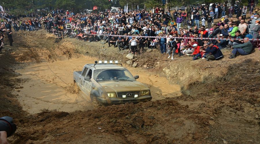 600 off-road aracı Balıkesir'de buluştu