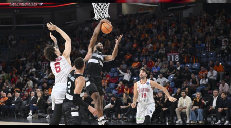 Aslan kötü başladı