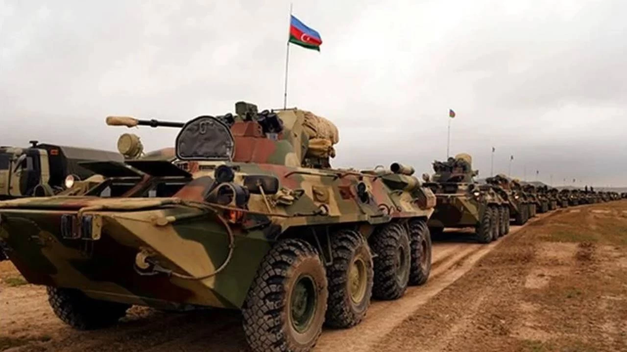 Azerbaycan 2 askerine karşılık 32 Ermeni askerini serbest bıraktı