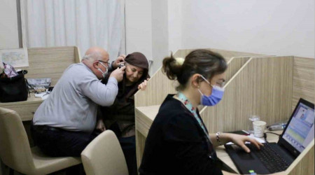 Bolu'da afetzedelere sağlık taraması yapıldı