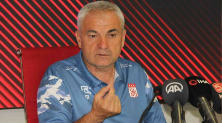 almbay'dan hakem tepkisi: Bu nasl hakemlik, bu nasl dncesizlik!