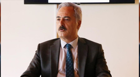 Elektrik kesintisinin faturası Vali'ye kesildi