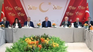 Erdoan Amerikal ve Trk i insanlaryla bir araya geldi