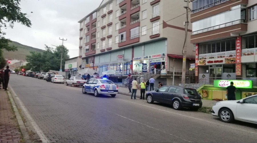 Göçük altında korucu var