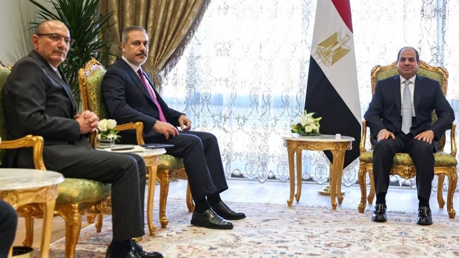 Hakan Fidan Mısır'da Sisi ile görüştü: Erdoğan'ın selamlarını getirdim