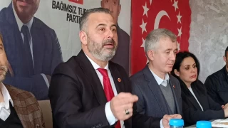 'ktidar partisi ama ama halka hizmet etmek deil'