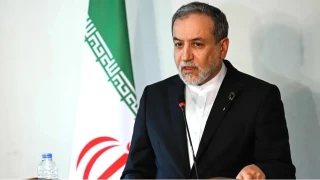 İran Dışişleri Bakanı: 'ABD halkı, ülkelerini geri almalı'