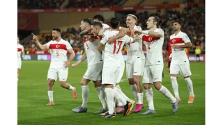 İspanya'ya ilk goller Türkiye'den