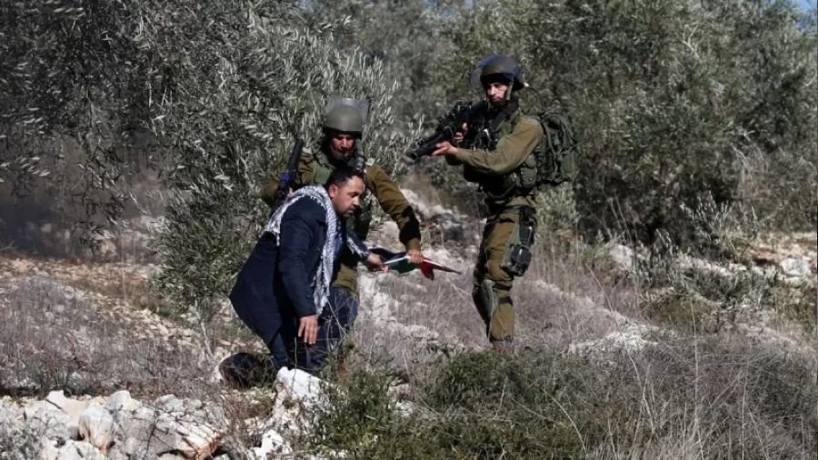srail, Bat eria'da 7 Filistinliyi yaralad