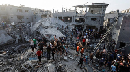 İsrail ordusu, son 3 günde 8 hastaneyi doğrudan bombaladı