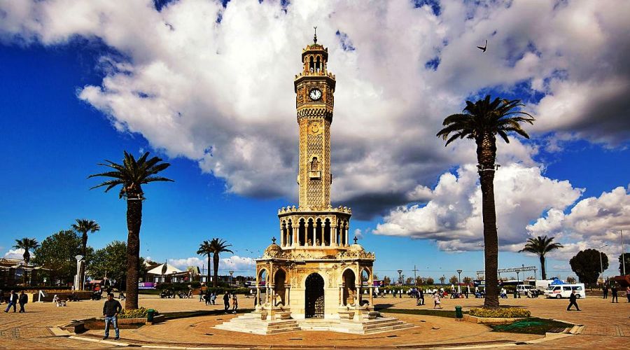 İzmir'de 82 konut ihale ile satılacak