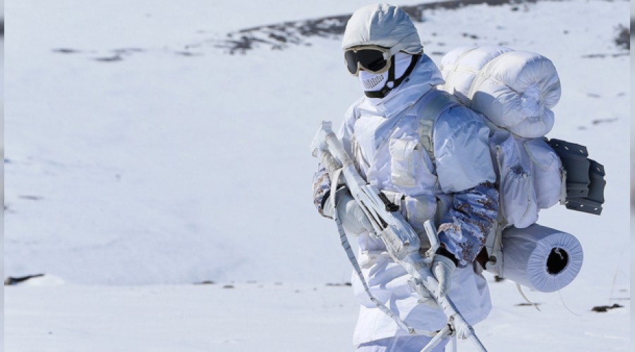 Komandolar teröristlere gös açtırmıyor