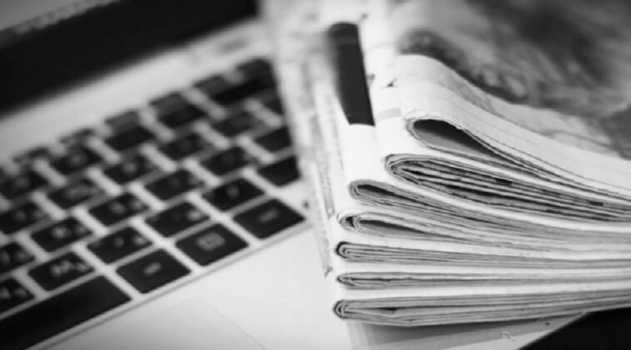 Mesaide gazete okudu, tazminatsız kovuldu