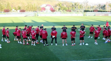 Milli takıma "Macaristan ve Sırbistan maçları yaramadı"