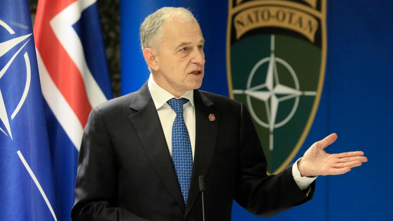 NATO Genel Sekreter Yardımcısı Geoana, Ukrayna'daki savaşın 2025'te bile bitmeyebileceği gerçeğine yönelik hazırlık yapılması çağrısında bulundu