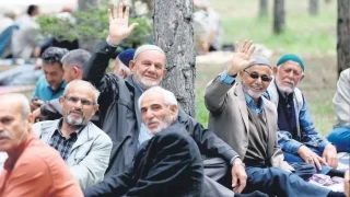 Türkiye'de beklenen yaşam süresi 77.3 yıl