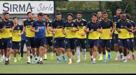 Vefat eden taraftarın ailesi idmanda