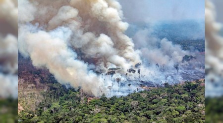 Yangınlar buzulları eritti