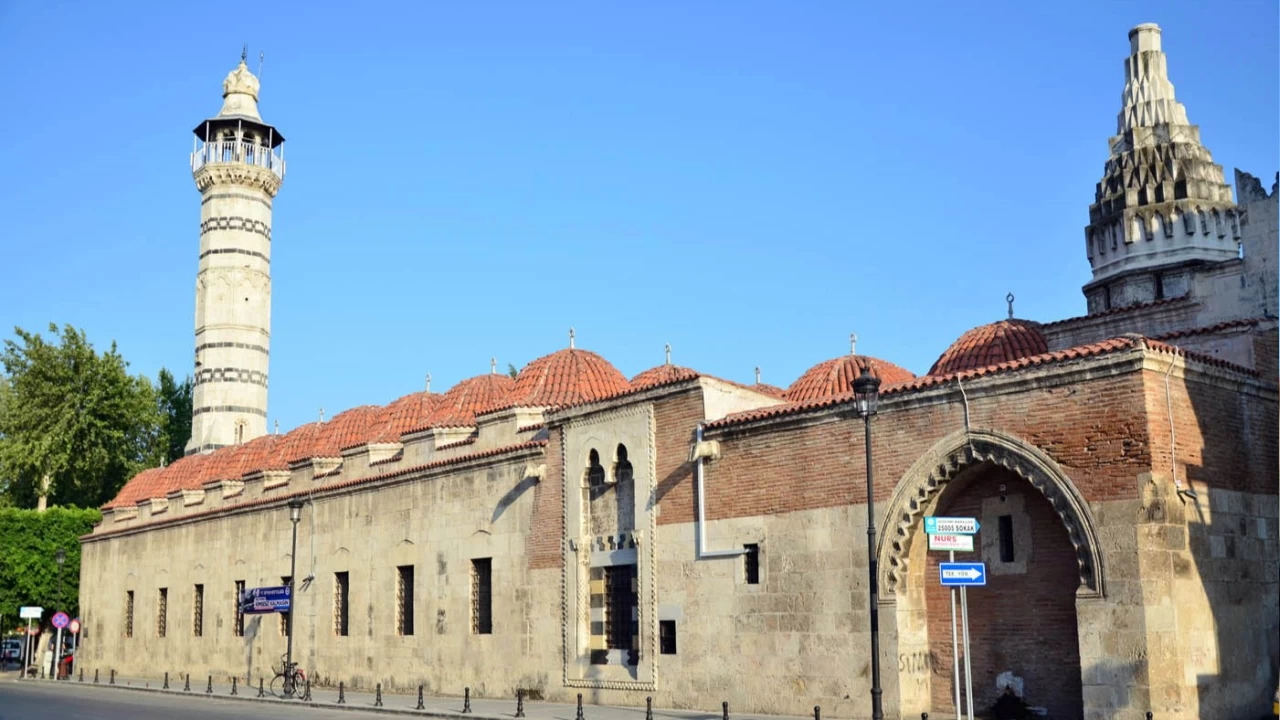 Adanann kalbinde bir inci: Ulu Cami