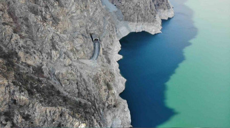 Artvin'de heyelan için dağcılar çalışma başlattı