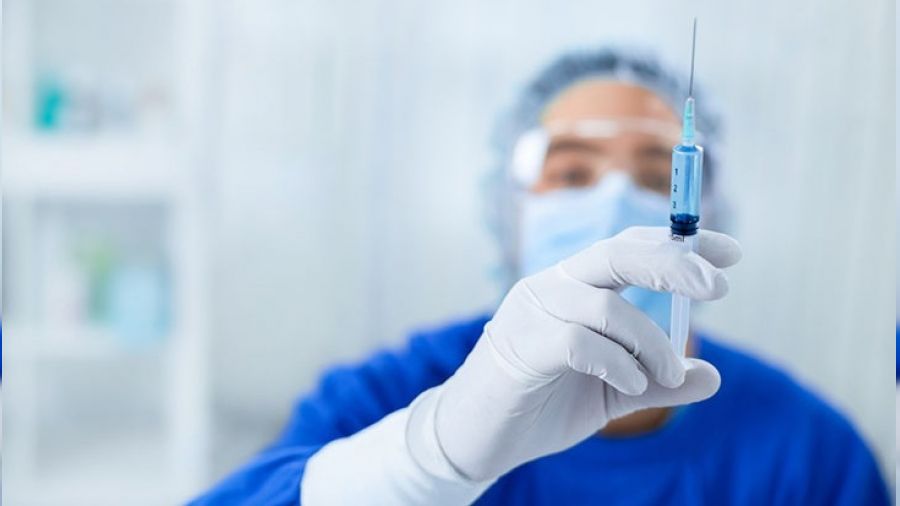 Aşı olanların sayısında sert düşüş