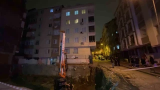 Bahçelievler'de iki binanın zemininde çökme: 20 daire tahliye edildi