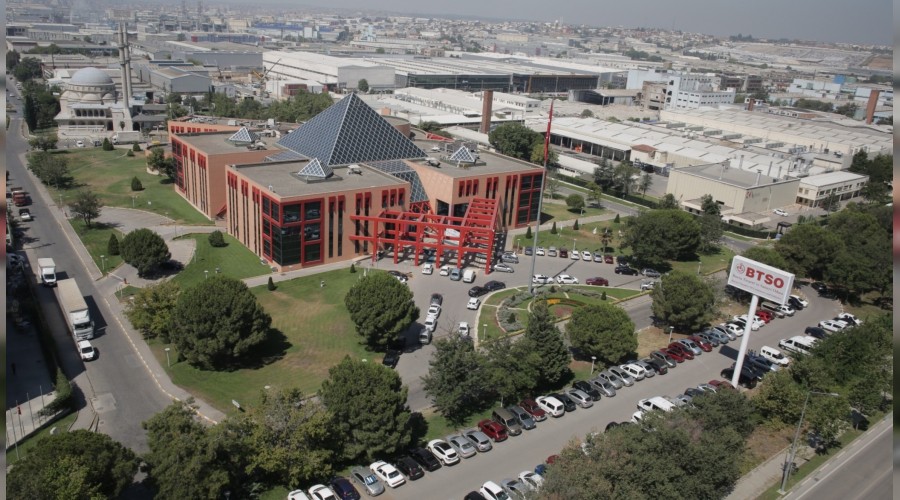 BTSO üyelerinin yanında