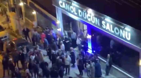 Düğünde çıkan kavga sokağa taştı