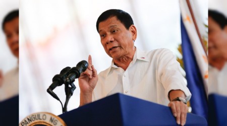 Duterte, Katolik kilisesini yerden yere vurdu