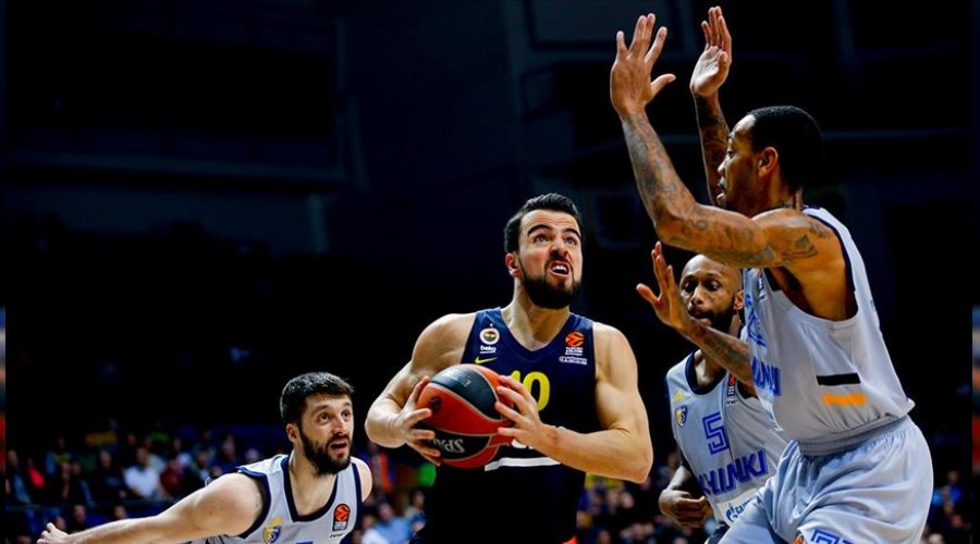 Fenerbahçe'ye Alman konuk